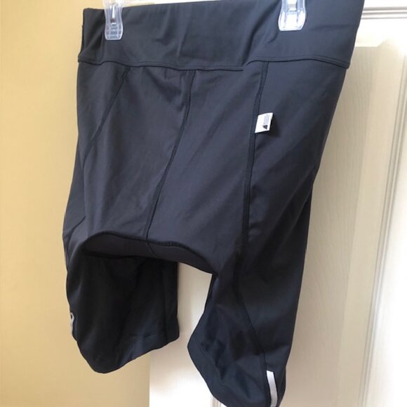 NWT - MEC Mass Transit Cycling Shorts, Black - Women's Large - Picture 3 of 8